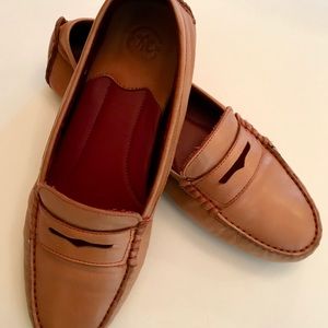 Johnston & Murphy driving Moccasin